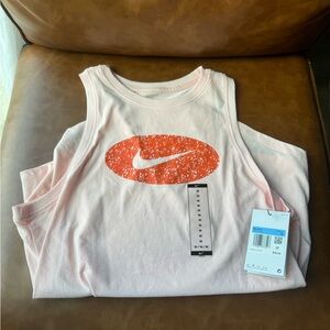 Nike dri fit tank top new with tag size medium